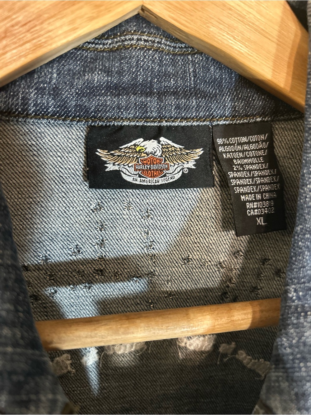 Harley-Davidson Blue Embroidered Eagle Studded Denim Jacket - Picture 4 of 9